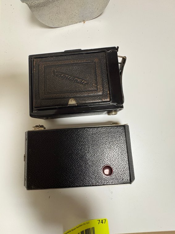 Zone 1-BB- Vintage Folding Cameras