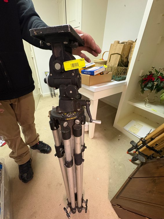 Zone 1-BB- Majestic Heavy-Duty Tripod