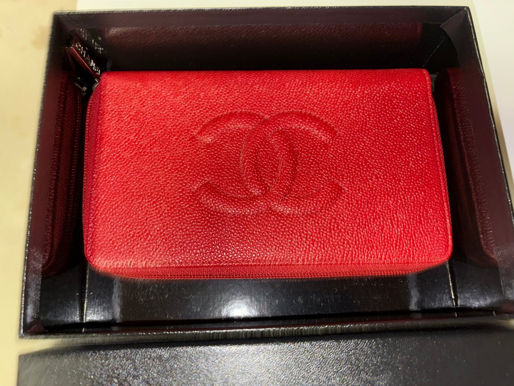 Zone 2-G- Chanel Red Leather Zip-Around Wallet
