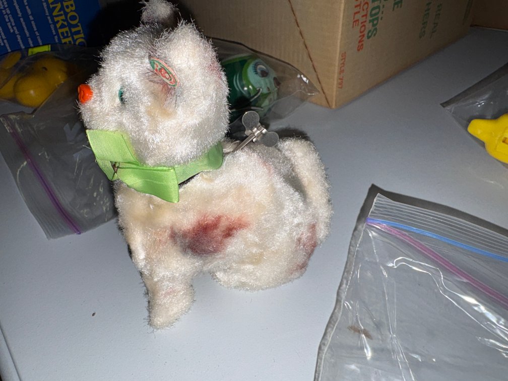 Zone 2-G- Wind-Up Plush Cat Toy