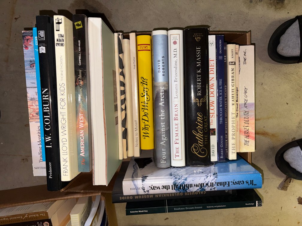 Zone 2-G- Assorted Books