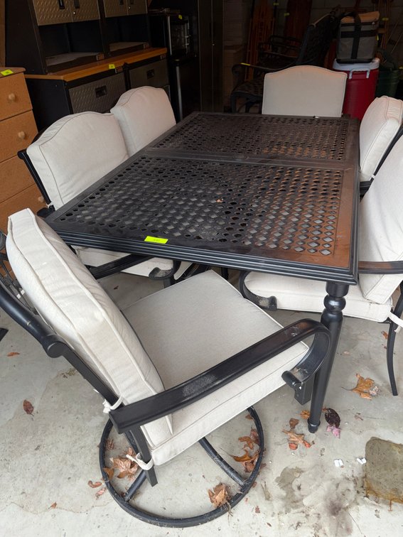 Zone 2-G- Patio Dining Table and Chairs