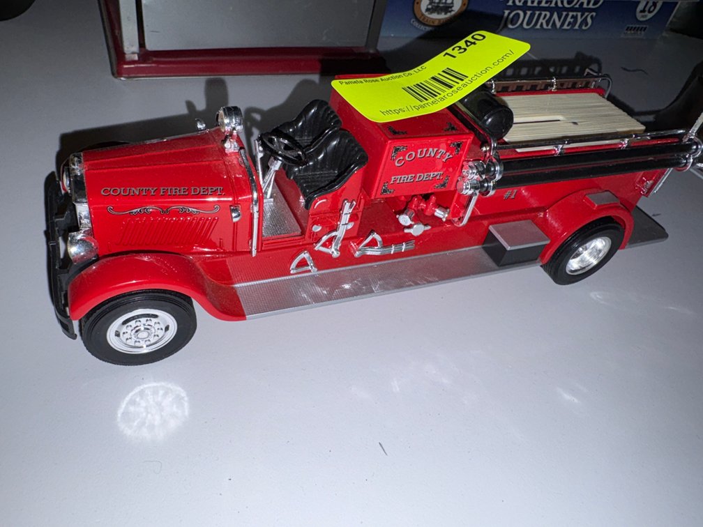 Zone 3-CUP- Mack Model Fire Truck