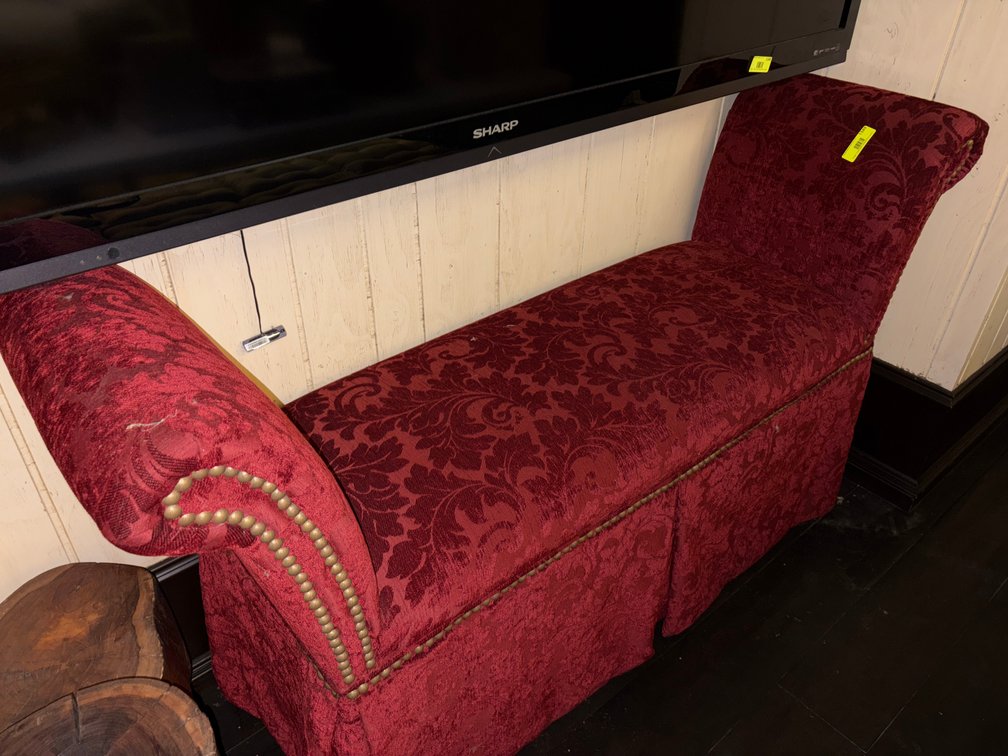 Zone 3-CUP- Burgundy Damask Chaise Lounge