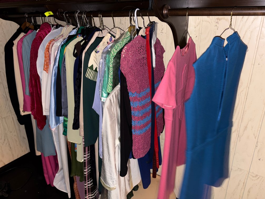 Zone 3-CUP- Assorted Women's Clothes