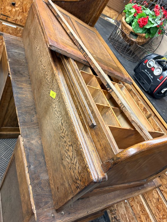 Zone 3-CG- Oak Roll-Top Desk (Parts/Pieces)