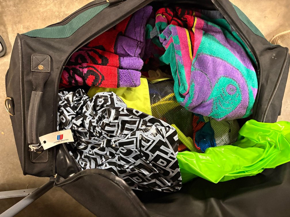 Zone 3-CG- Duffel Bag with Beach Gear