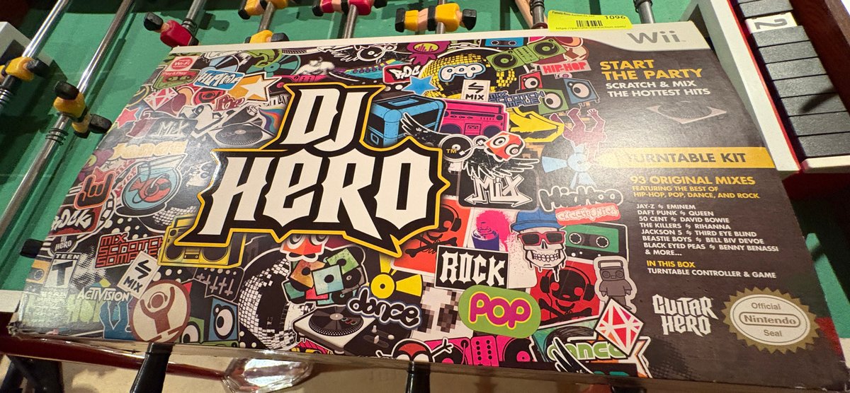 Zone 1-B- Nintendo Wii DJ Hero Turntable Kit