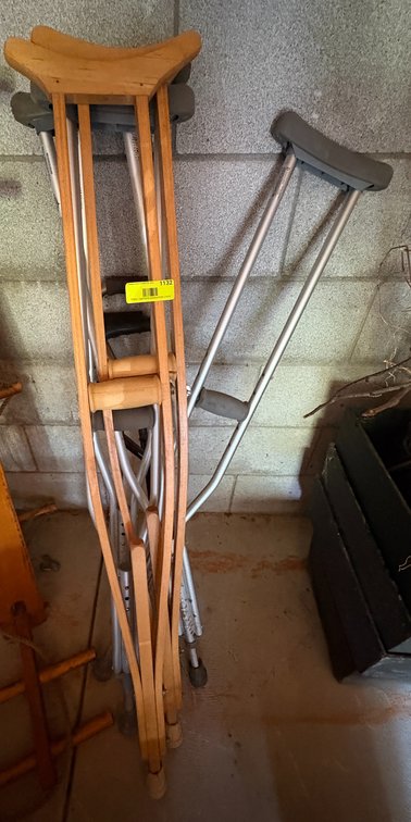 Zone 2-G- Crutches and Walking Canes