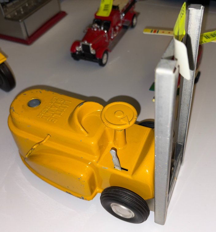 Zone 3-CUP- Little Giant Toy Model Lift Truck