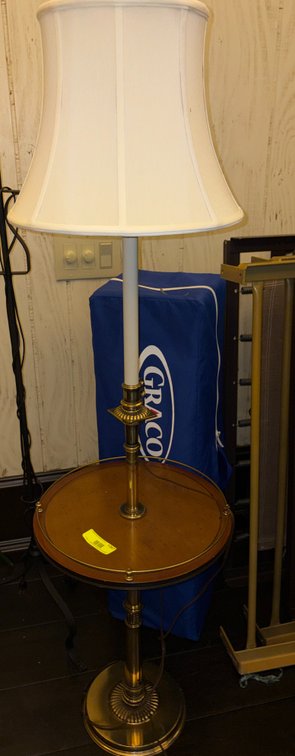 Zone 3-CUP- Floor Lamp with Integrated Table