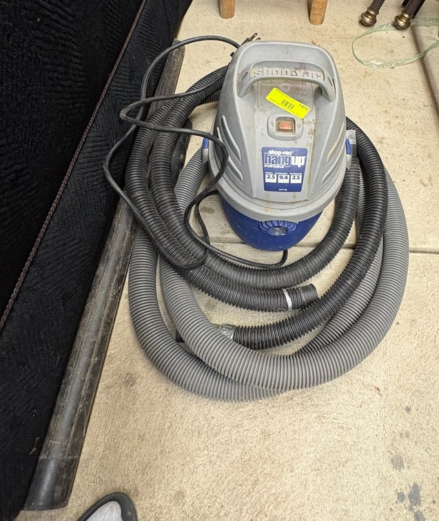 Zone 3-CG- Shop-Vac HangUp Wet/Dry Vacuum