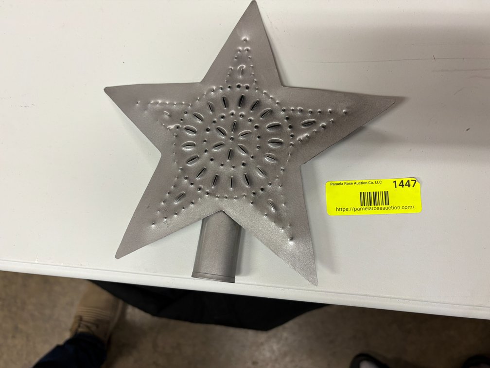 Zone 3-CG- Punched Tin Star Tree Topper