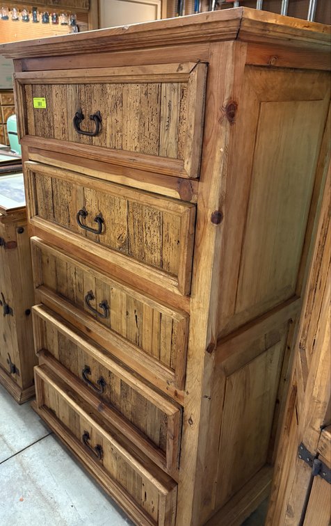 Zone 3-CG- Rustic Wood Chest