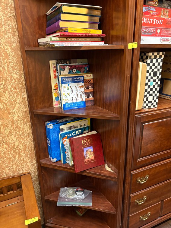 Zone 3-CUP- Games, Books, Toys