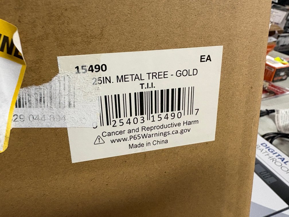 25-Inch Metal Tree