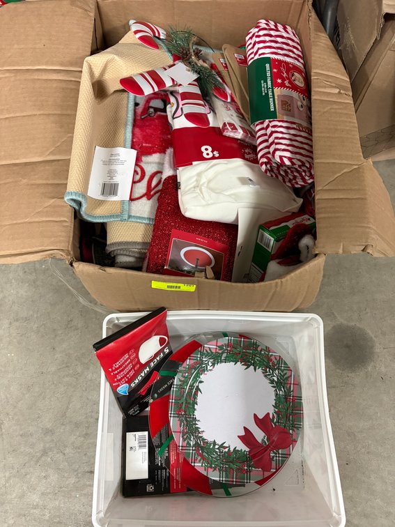 Assorted Christmas Decor