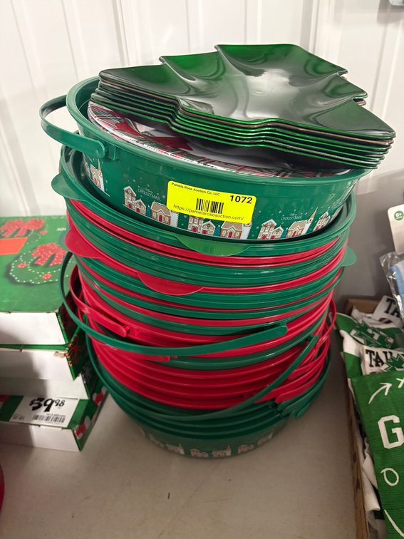 Christmas Plastic Cookie Tubs and Trays