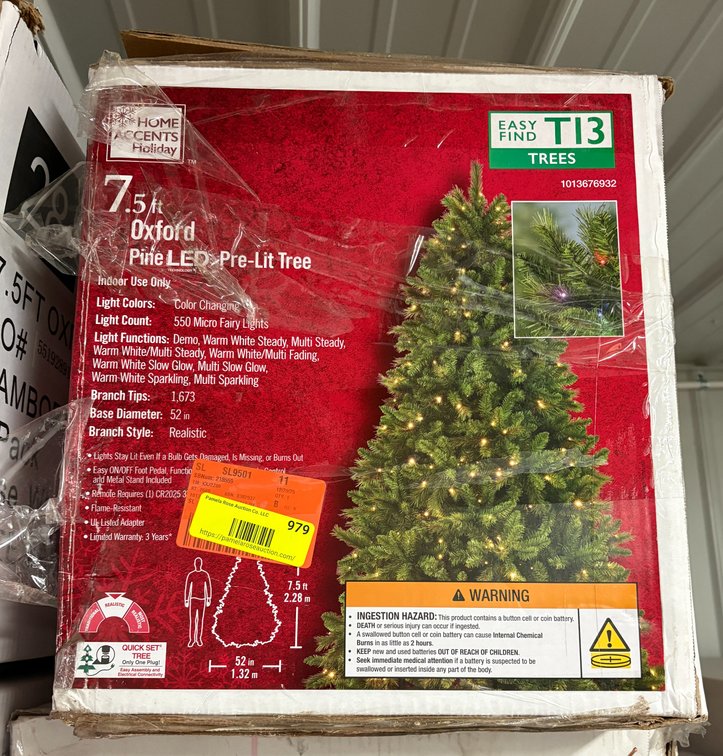 Home Accents Holiday 7.5 ft Pine Tree