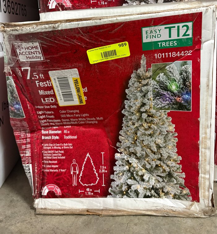 Home Accents Holiday 7.5 ft LED Tree