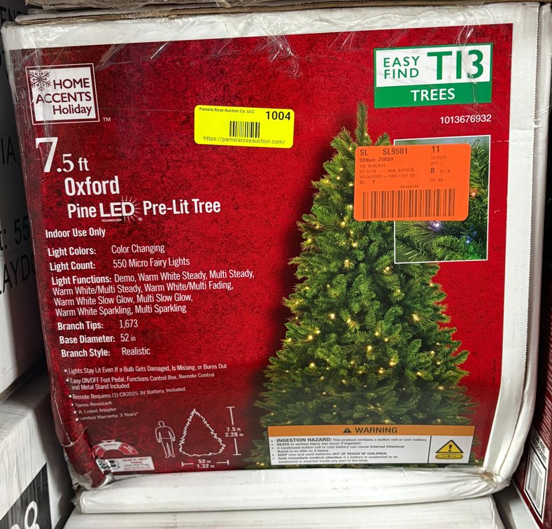 Home Accents Holiday 7.5 ft Pine Tree
