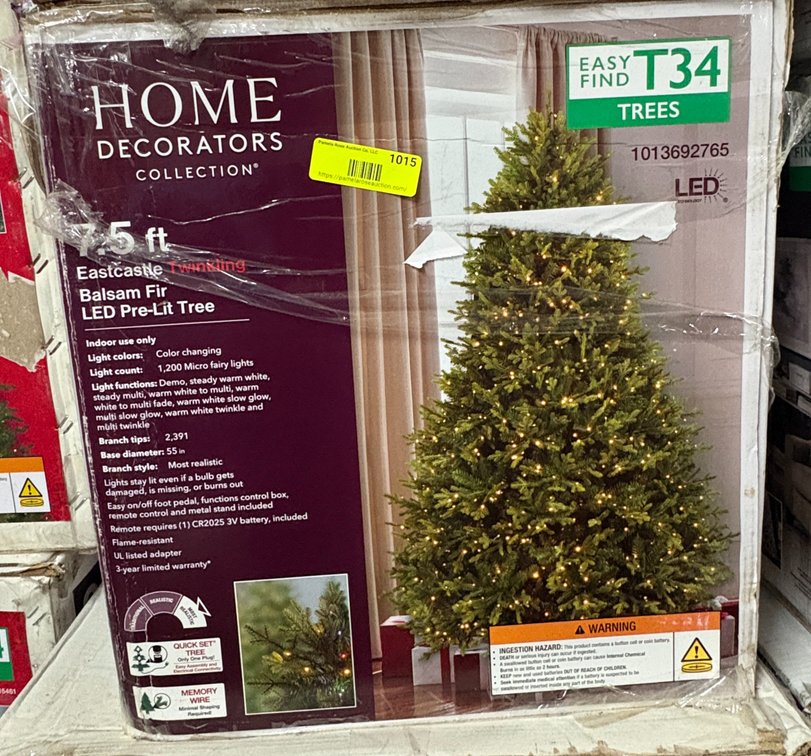 Home Decorators 7.5 ft Pre-Lit Tree