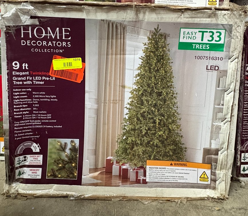 Home Decorators 9 ft Pre-Lit Tree