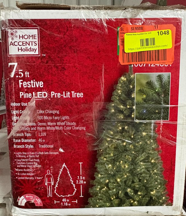 Home Accents Holiday 7.5 ft LED Tree