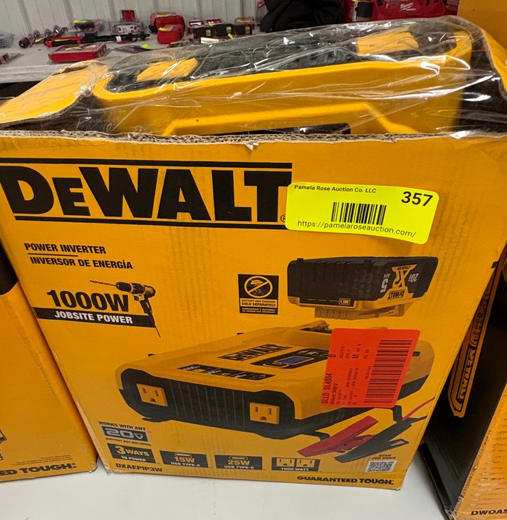 DeWalt 1000W Power Inverter