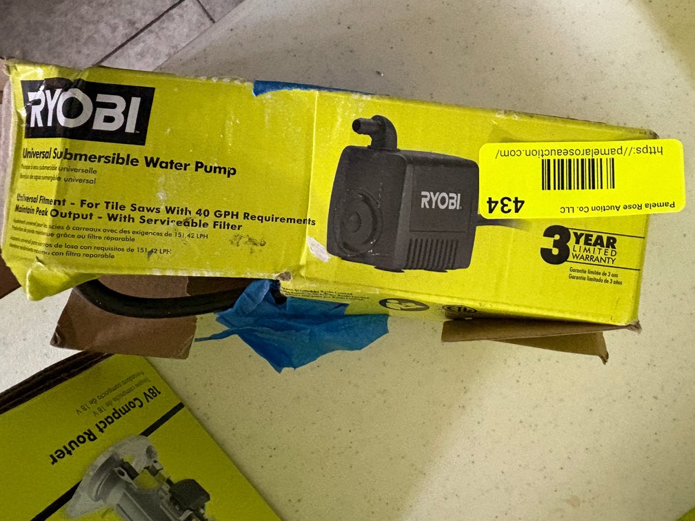 Ryobi Universal Submersible Water Pump