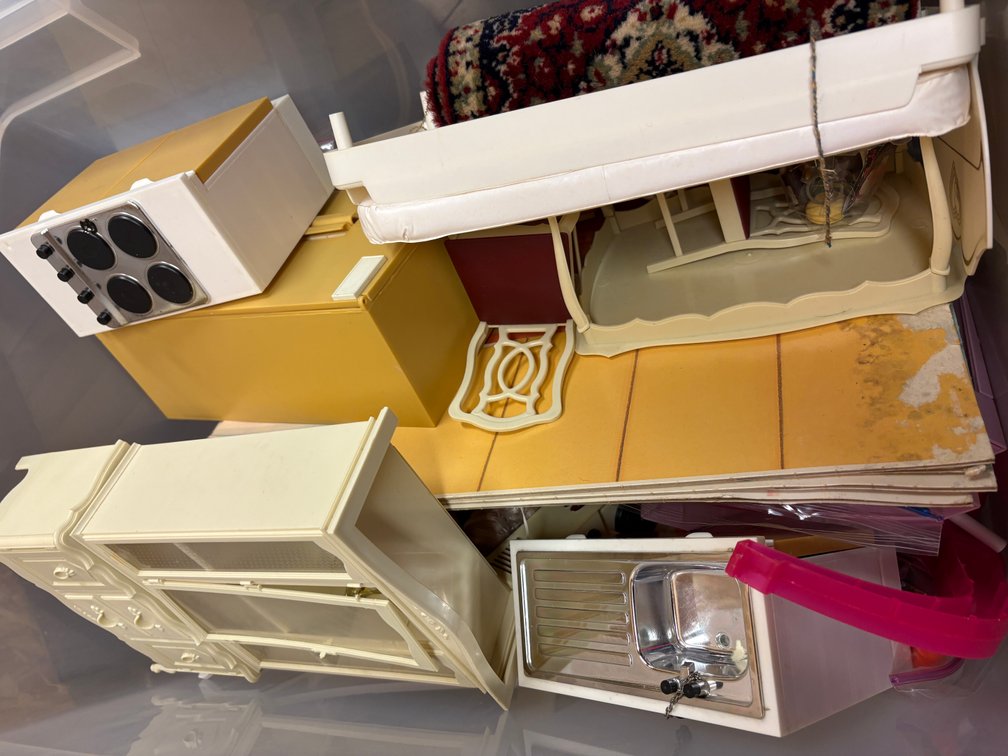 Zone 3-CUP- Dollhouse Furniture and Accessories