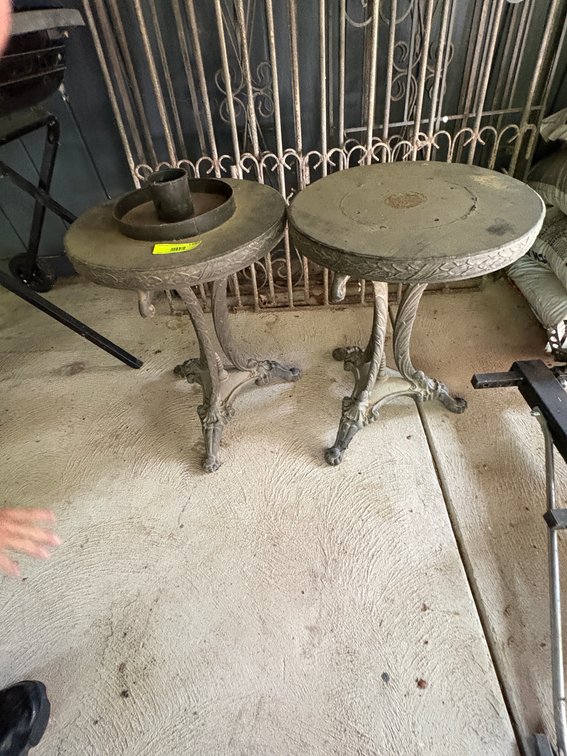Zone 3-O- Pedestal Stands and Umbrella Bases