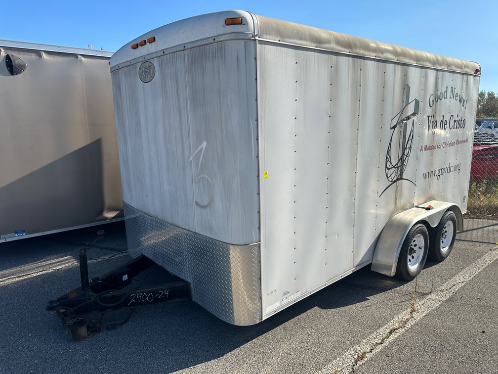 2005 White Trailer