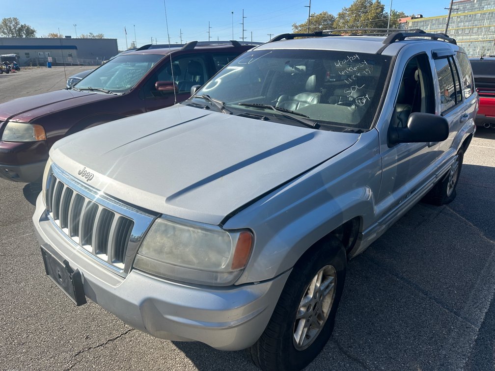 2004 Silver Jeep Grand Cherokee