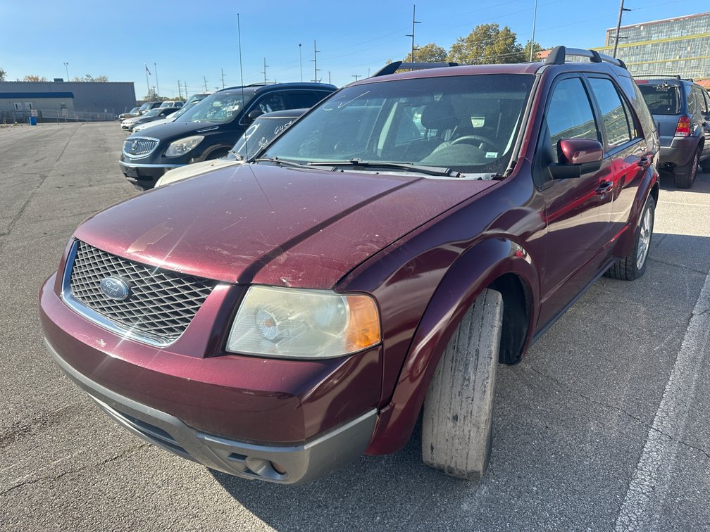 2007 Maroon Ford Freestyle