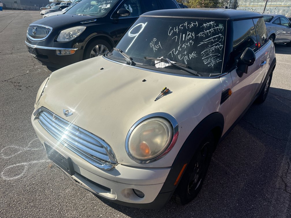 2008 White MINI Cooper