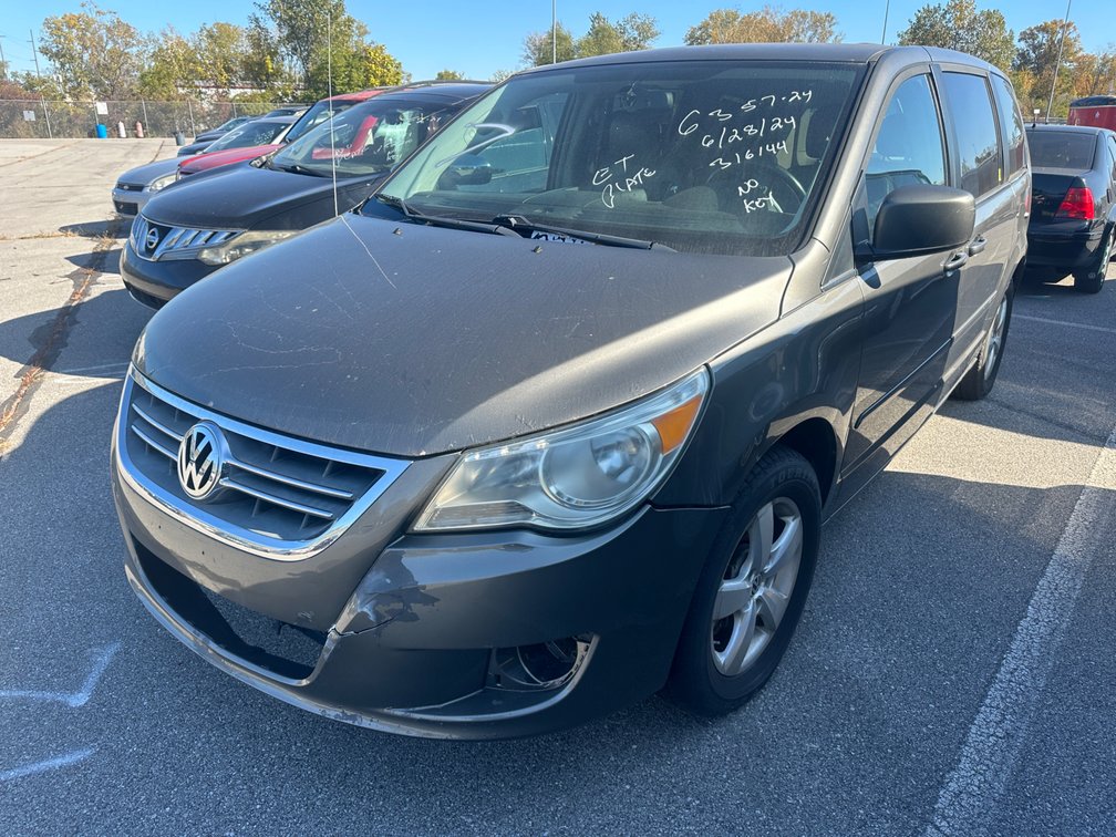 2010 Gray Volkswagen Routan Van