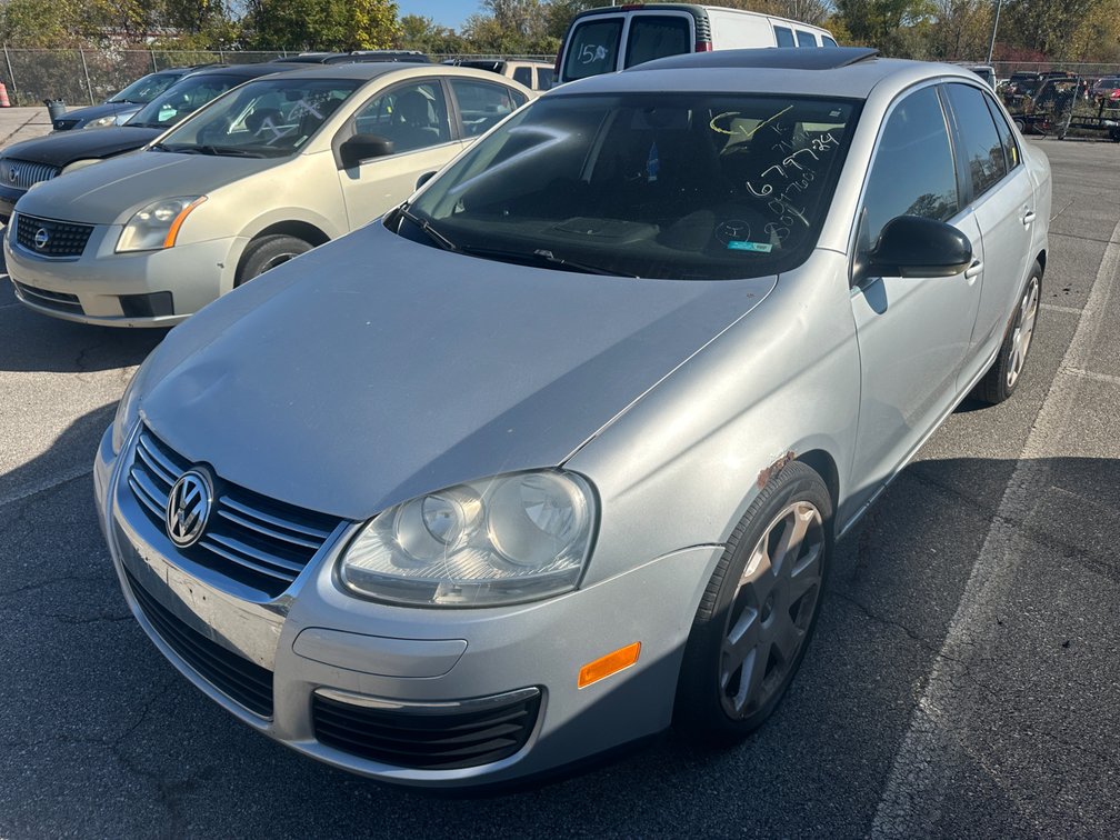 2010 Silver Volkswagen Jetta