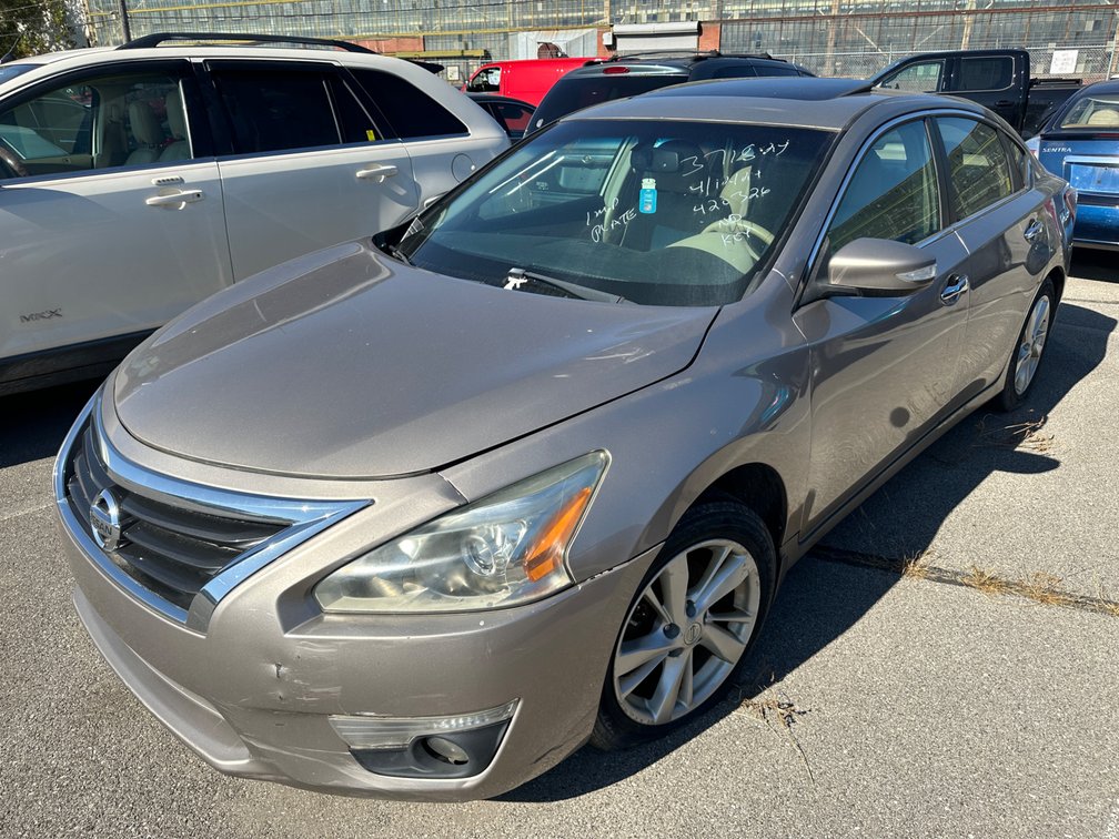 2013 Gray Nissan Altima