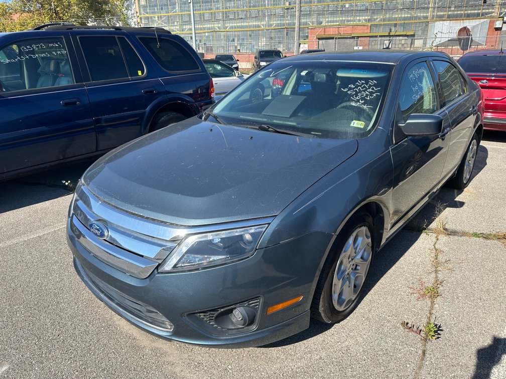 2011 Blue Ford Fusion