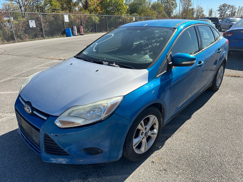 2014 Blue Ford Focus