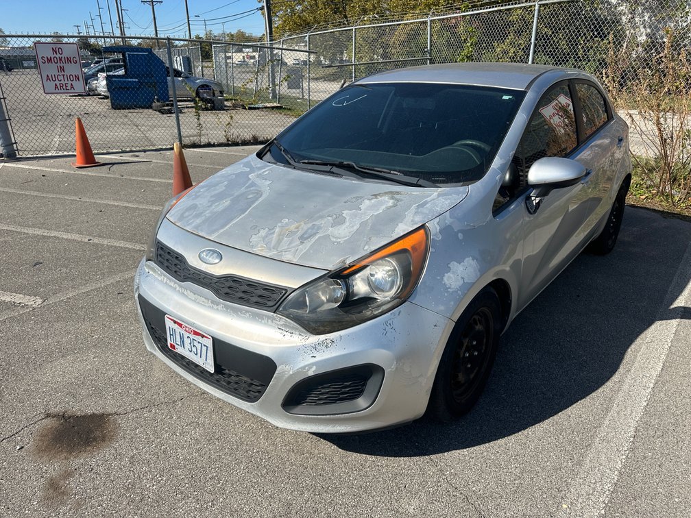 2013 Silver Kia Rio