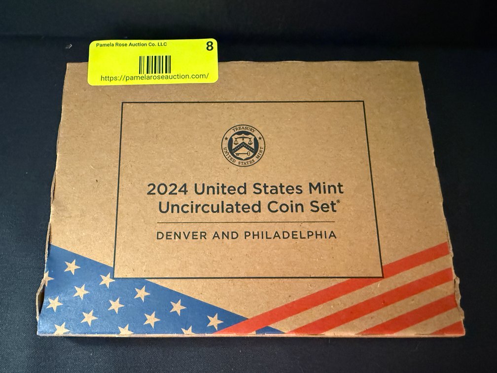 2024 United States Mint Uncirculated Coin Set Denver & Philadelphia Unopened Silver