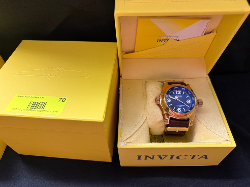 Invicta Diver Watch Professional Instruments 660'-200MT Model: 5591