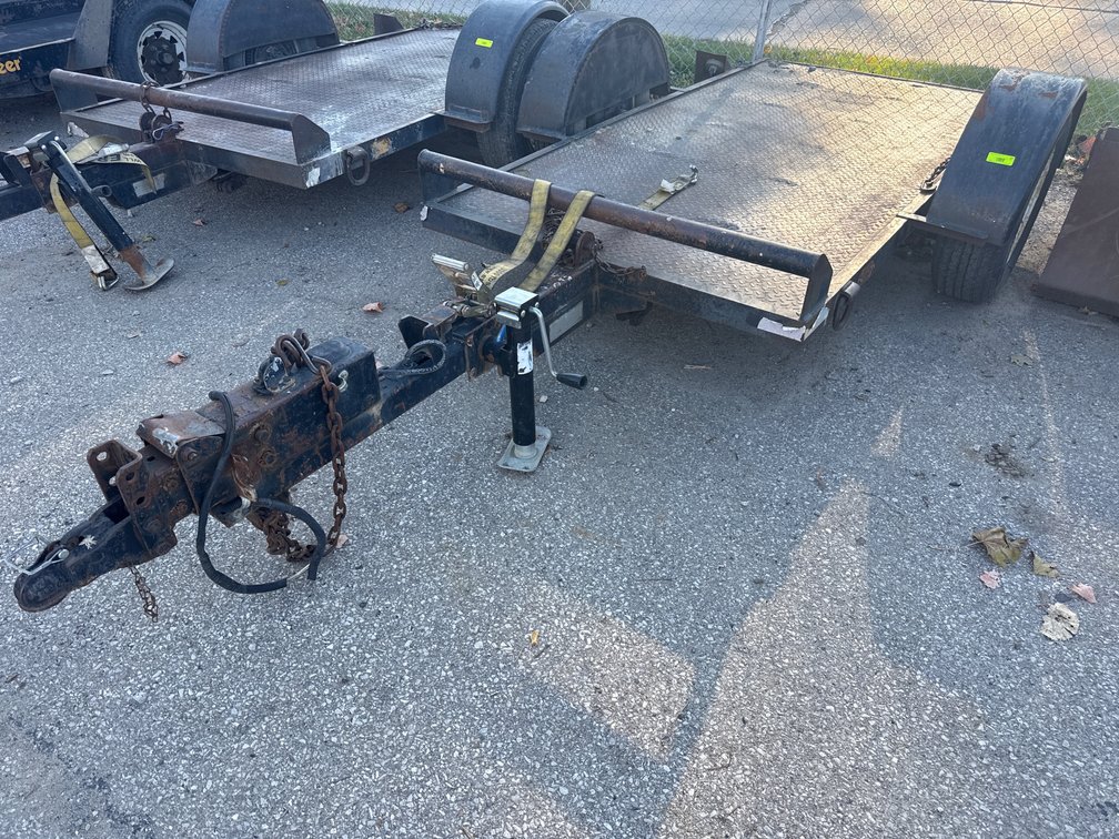 O- Equipment Tilt Trailer