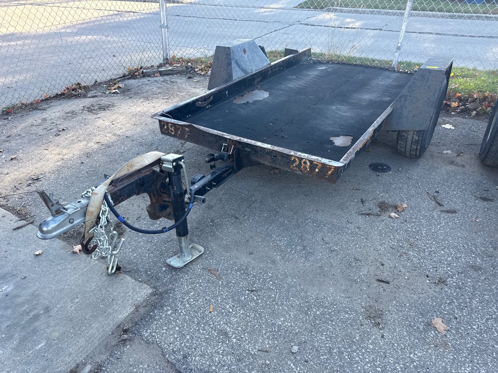 O- Equipment Tilt Trailer