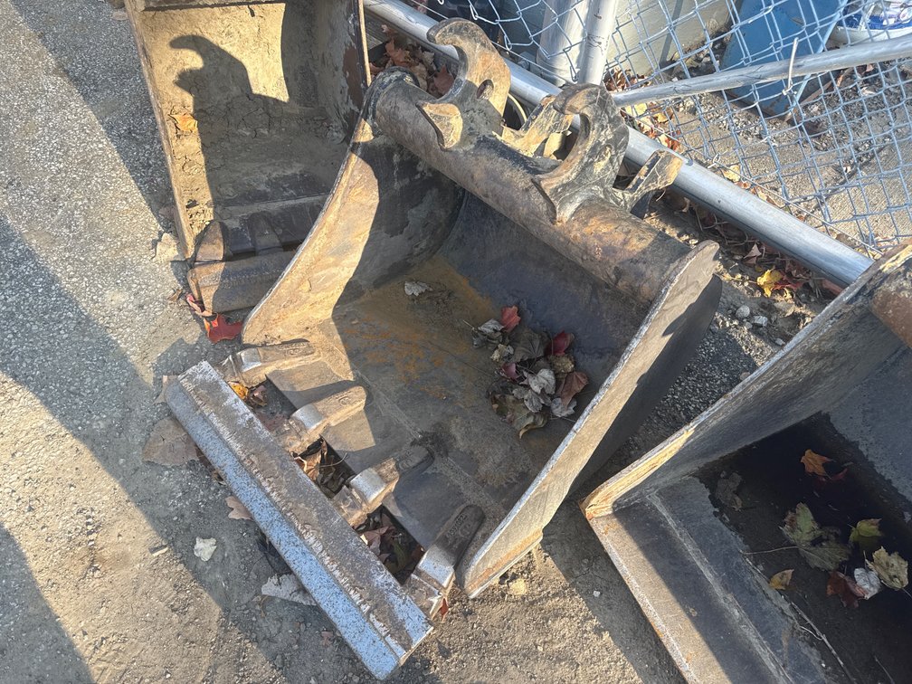 O- Mini Excavator Bucket For Mini Excavator 