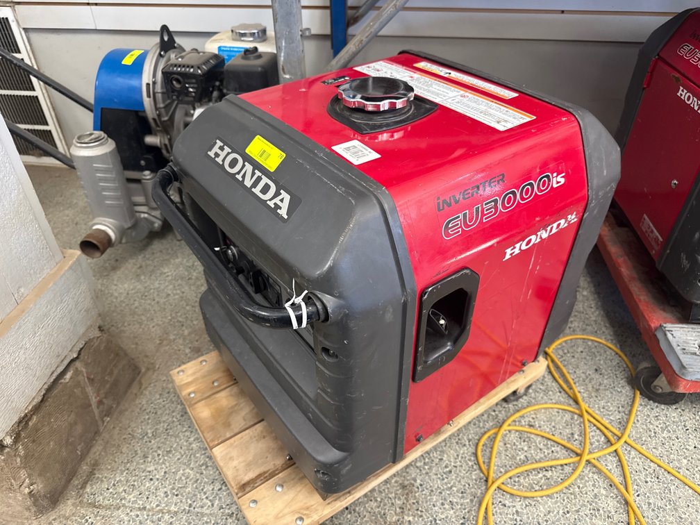 SR- Honda EU3000is Inverter Generator 