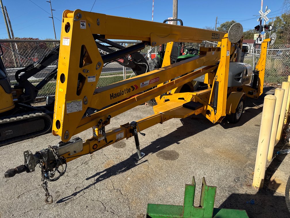 O- 2021 Haulotte 5533A Electric Articulating Towable Boom Lift 55' S/N: 200359800123