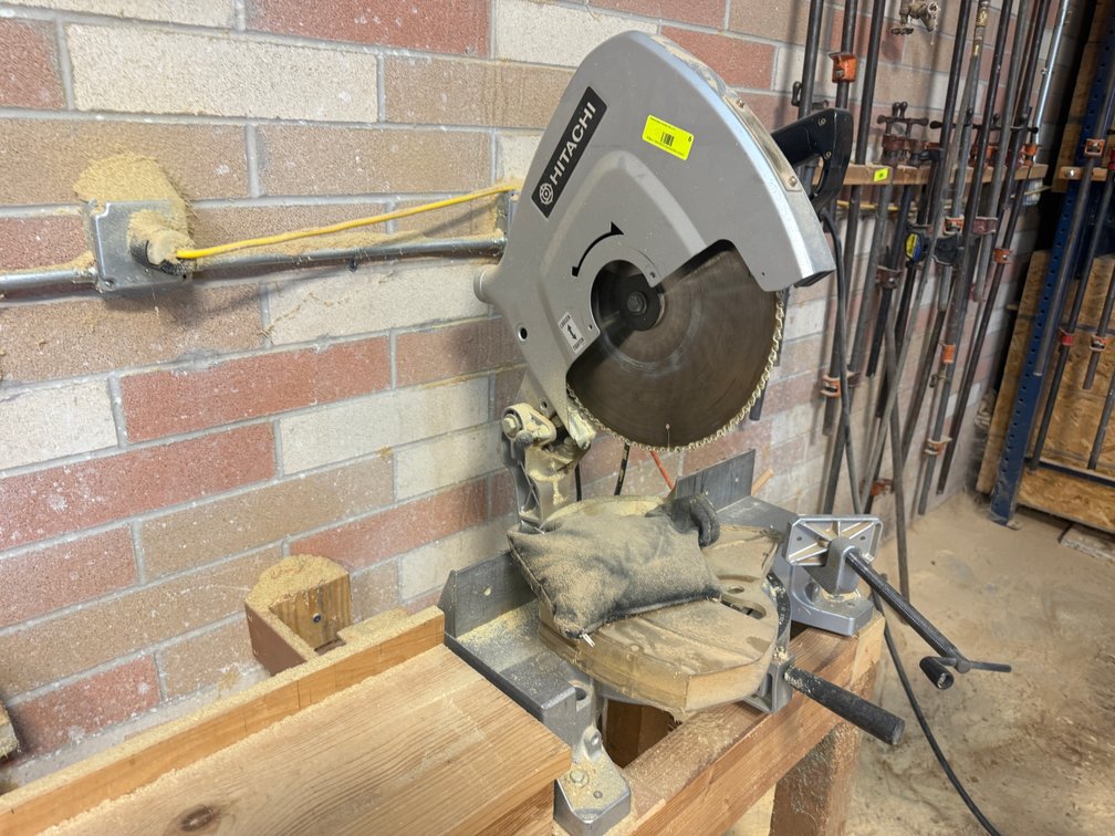 Hitachi Mitre Box Saw